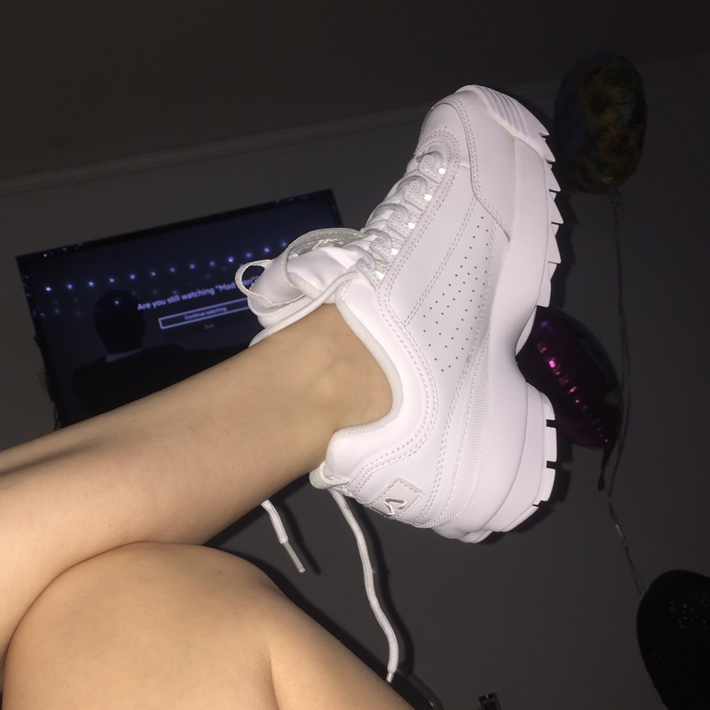 Size 6 All White Filas